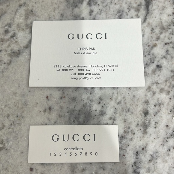 Authentic Gucci Calfskin Matelasse Marmont Shoulder Bag Small, with dust bag - Picture 9 of 12